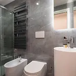 Aparthotel Louly Trevi Fountain